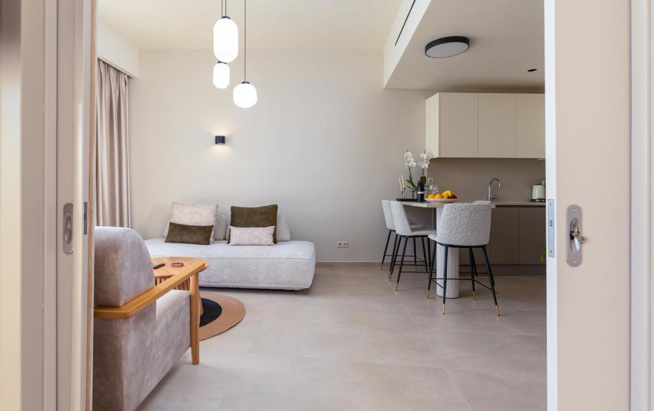Kales Sea View Suites Ierápetra Екстериор снимка